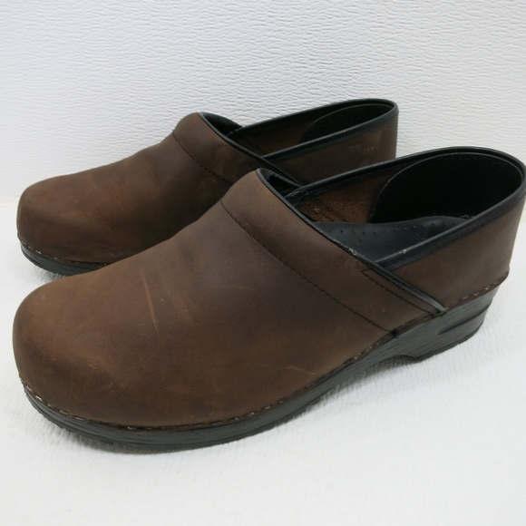 dansko clogs size 43